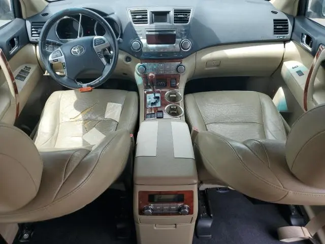 2011 TOYOTA HIGHLANDER LIMITED  
