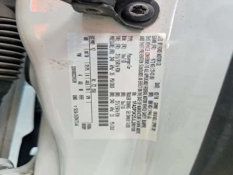 2018 FORD FOCUS SE  