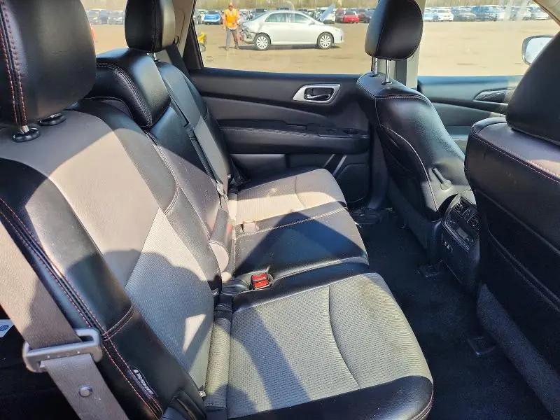 2020 NISSAN PATHFINDER SV  