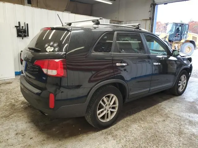 2015 KIA SORENTO LX  