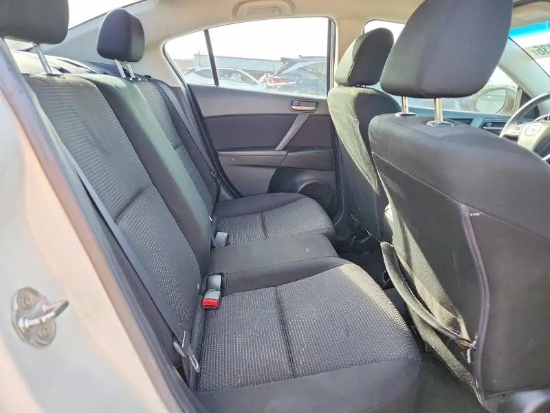 2012 MAZDA 3 I  