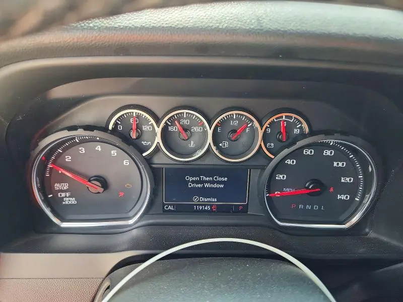2020 CHEVROLET SILVERADO C1500 LT  