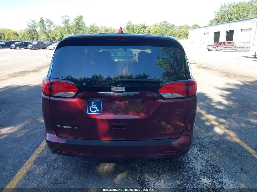2018 CHRYSLER PACIFICA TOURING