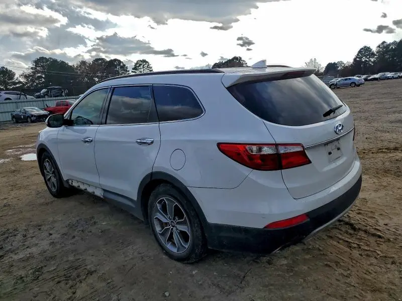 2016 HYUNDAI SANTA FE SE  