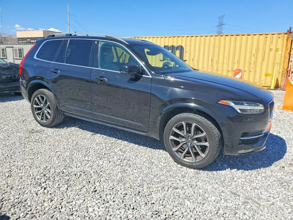 2018 VOLVO XC90 T6  