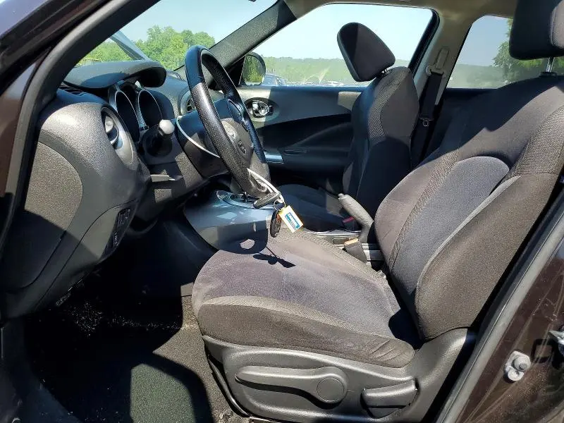 2014 NISSAN JUKE SV  