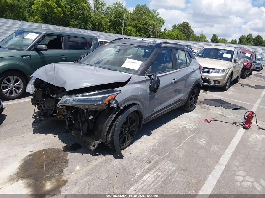 2023 NISSAN KICKS SR XTRONIC CVT