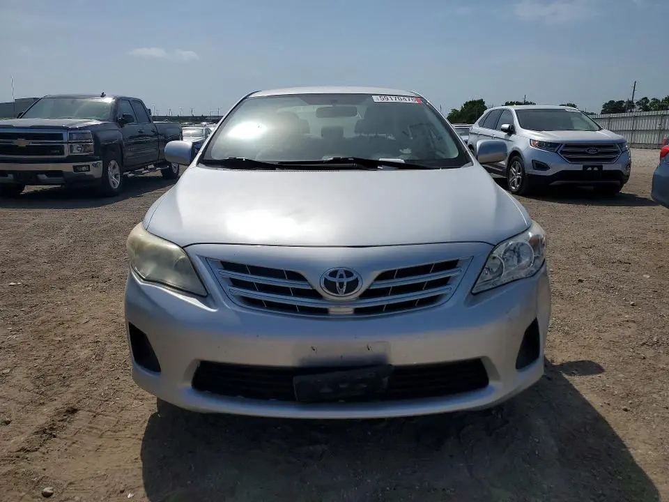 2013 TOYOTA COROLLA LE  