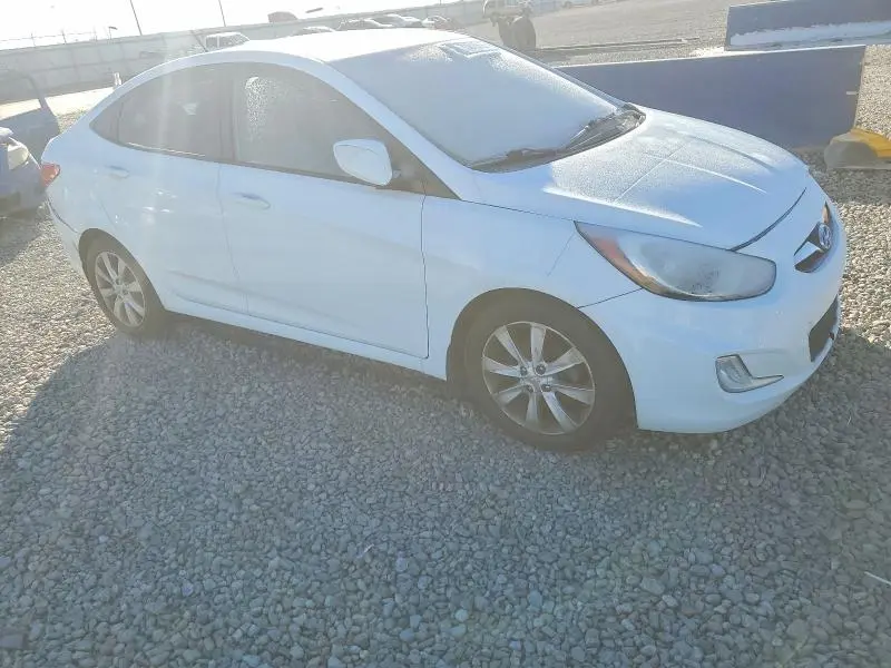 2013 HYUNDAI ACCENT GLS  