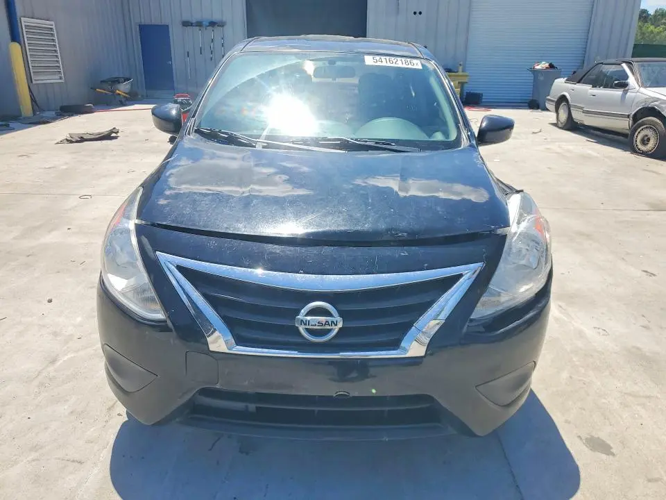 2017 NISSAN VERSA   