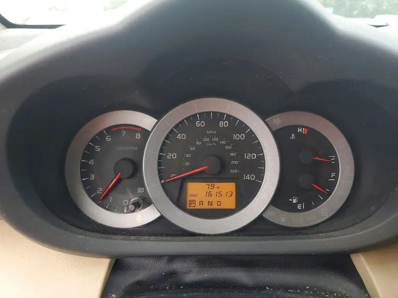 2011 TOYOTA RAV4 BASE  