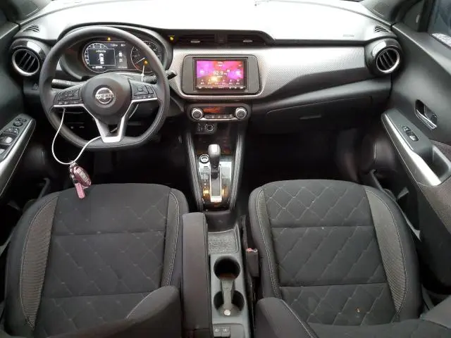 2019 NISSAN KICKS S  