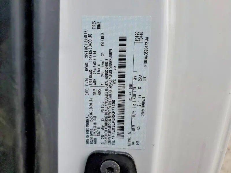 2024 FORD F150 XLT  