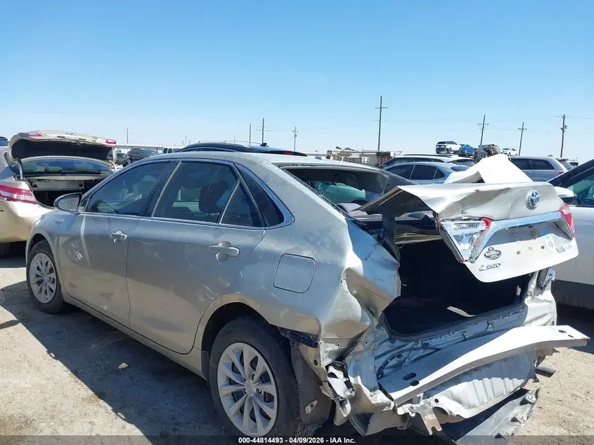 2015 TOYOTA CAMRY HYBRID LE