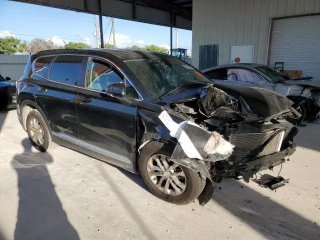2020 HYUNDAI SANTA FE SE  