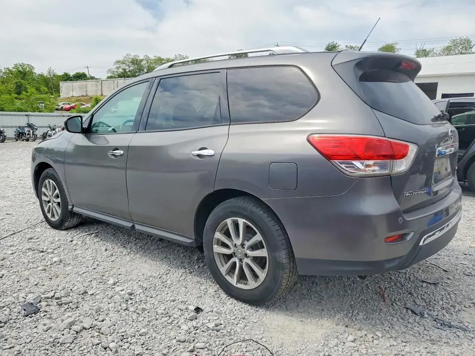 2016 NISSAN PATHFINDER SV  