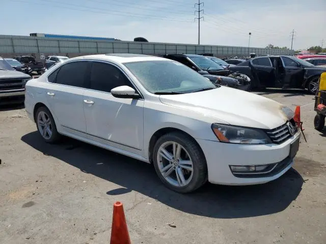 2012 VOLKSWAGEN PASSAT SE  