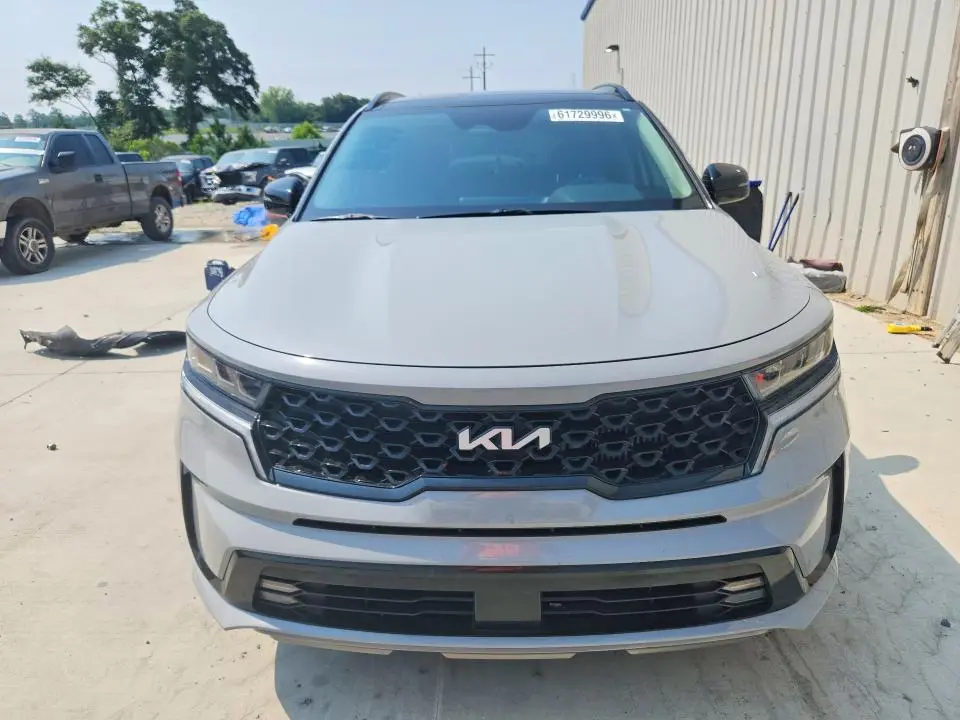 2022 KIA SORENTO SX  
