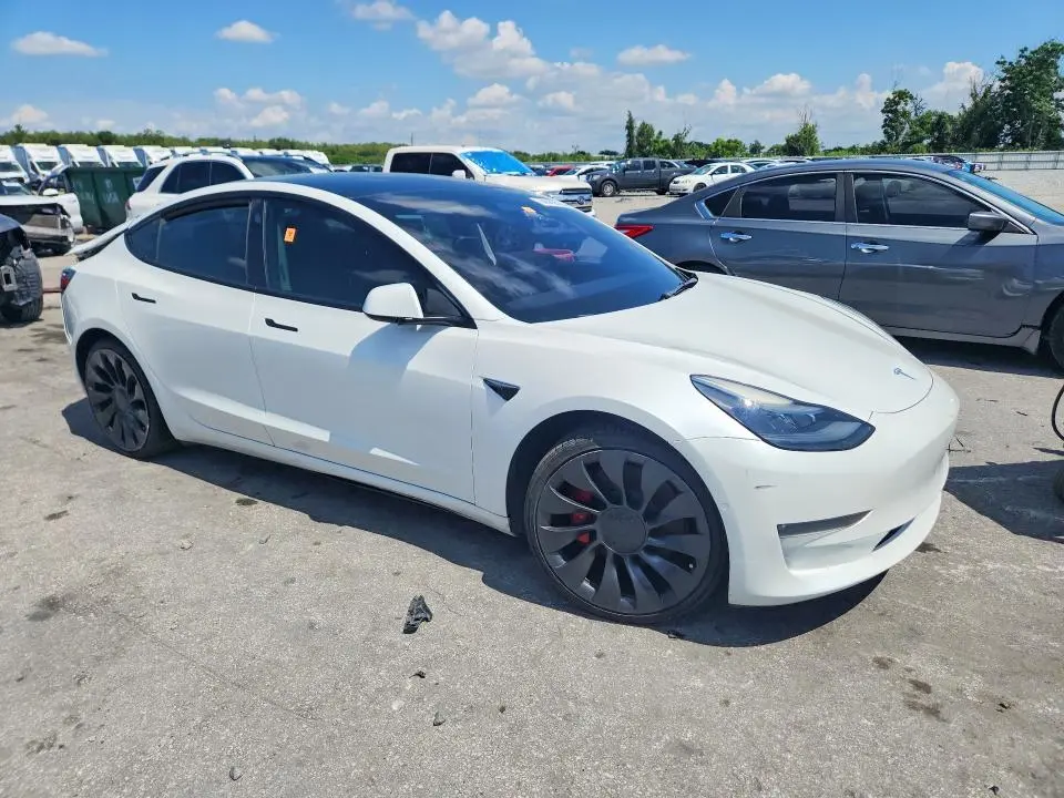 2021 TESLA MODEL 3   