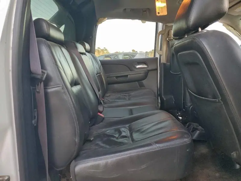 2012 CHEVROLET AVALANCHE LT  
