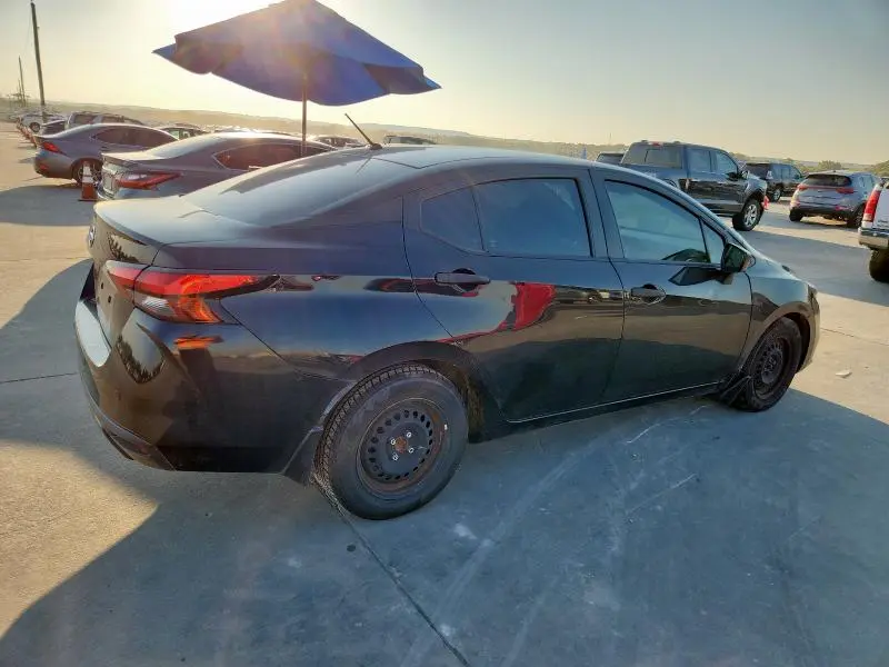 2020 NISSAN VERSA S  