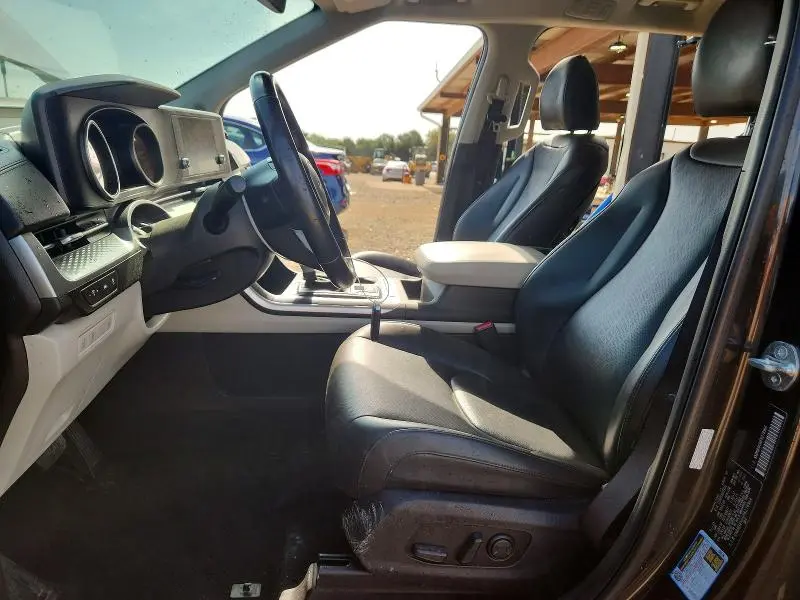 2023 KIA CARNIVAL LX  