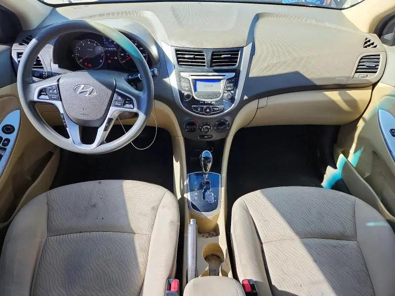 2012 HYUNDAI ACCENT GLS  