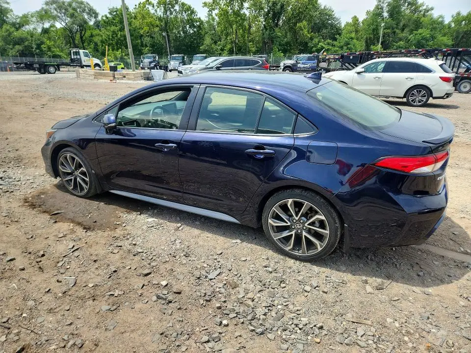 2021 TOYOTA COROLLA SE  