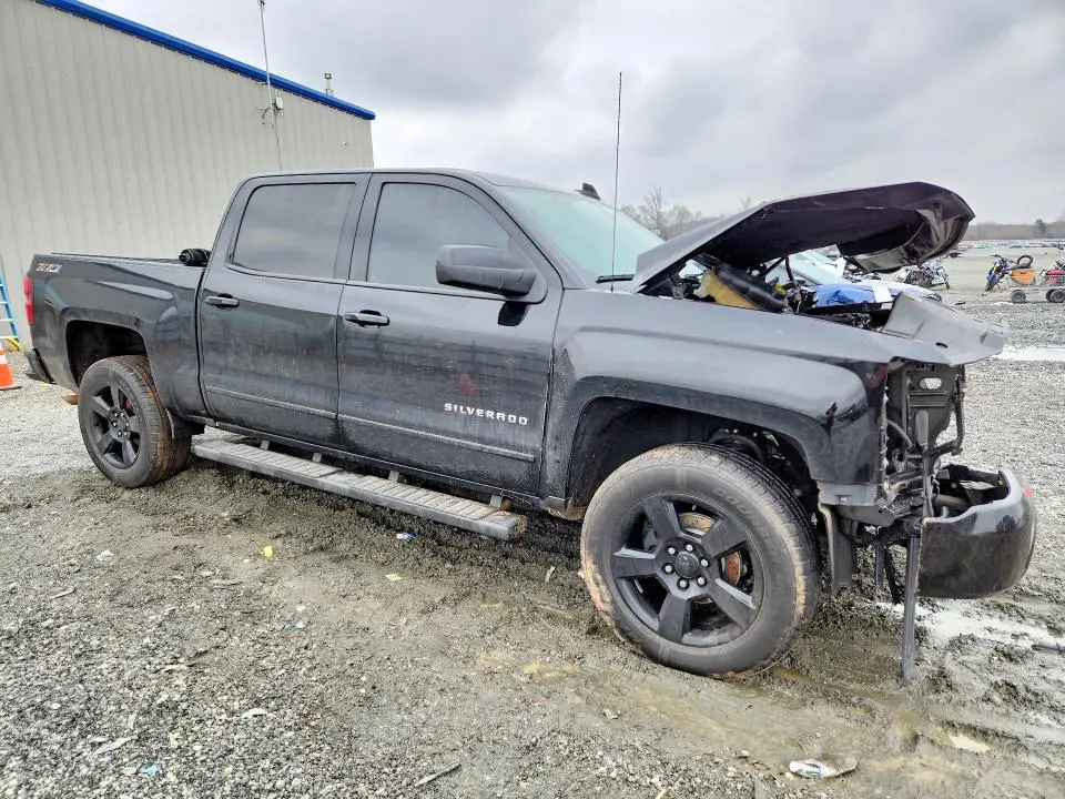 2017 CHEVROLET SILVERADO K1500 LT  