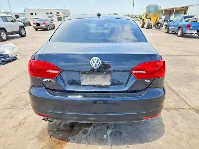 2014 VOLKSWAGEN JETTA SE  