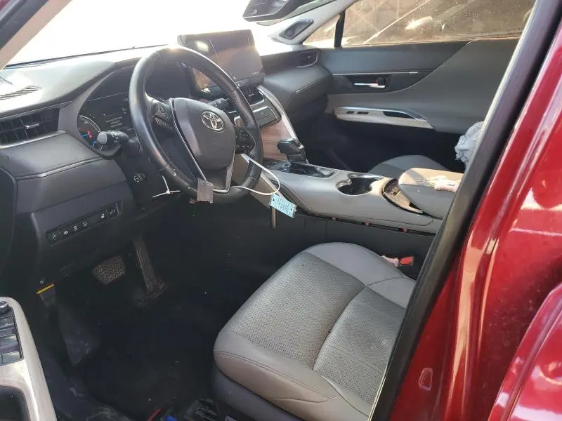 2022 TOYOTA VENZA LE  