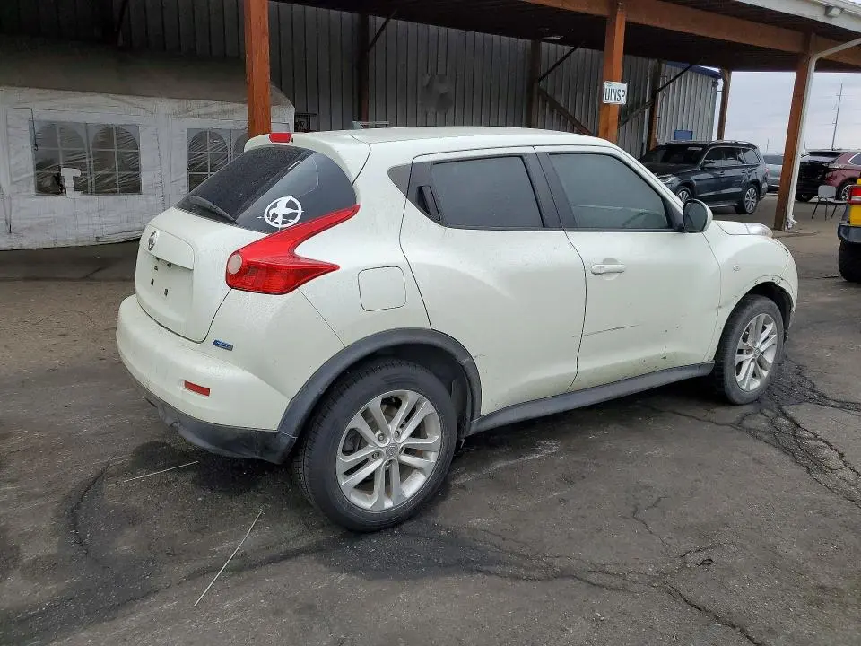 2012 NISSAN JUKE S  