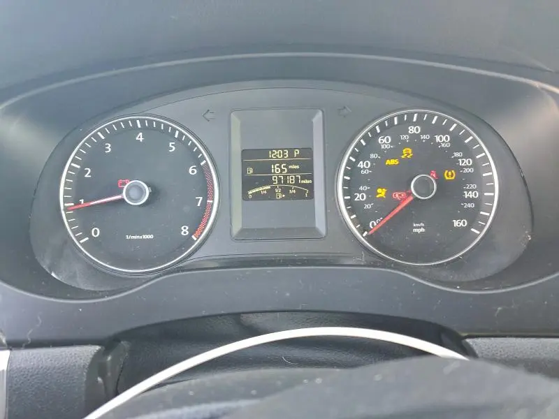 2014 VOLKSWAGEN JETTA SE  