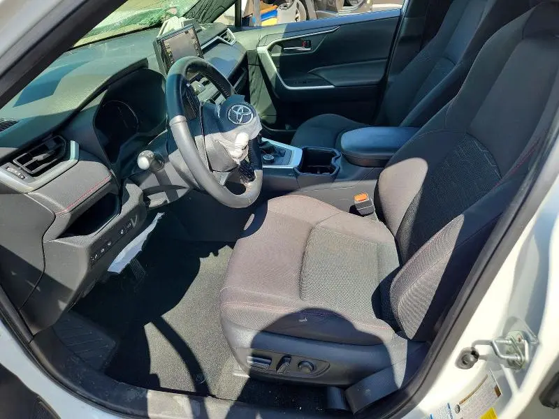 2022 TOYOTA RAV4 PRIME SE  