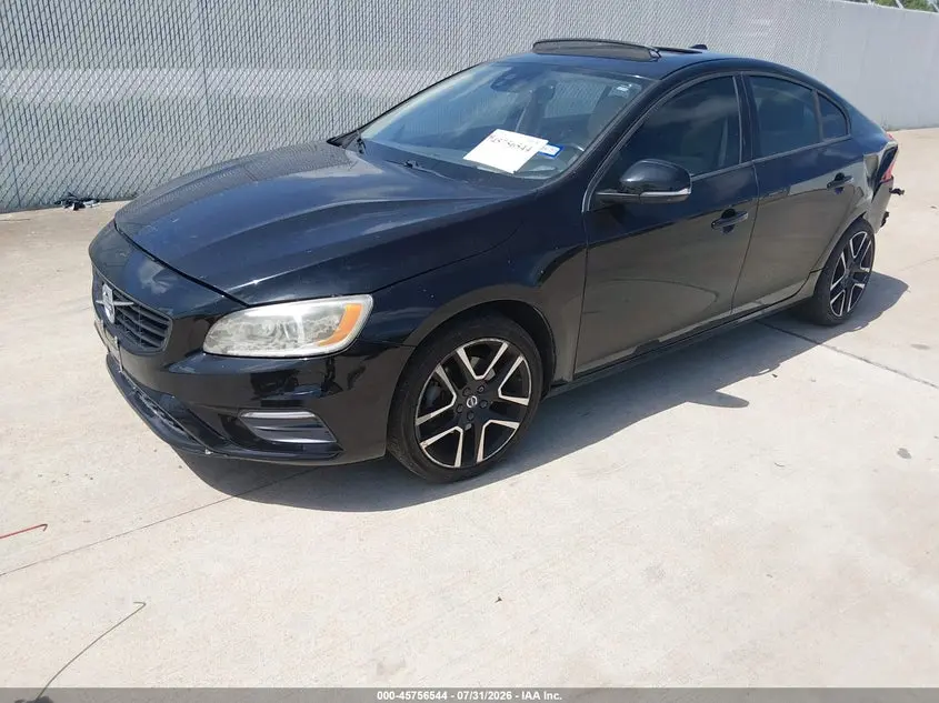 2017 VOLVO S60 T5 DYNAMIC