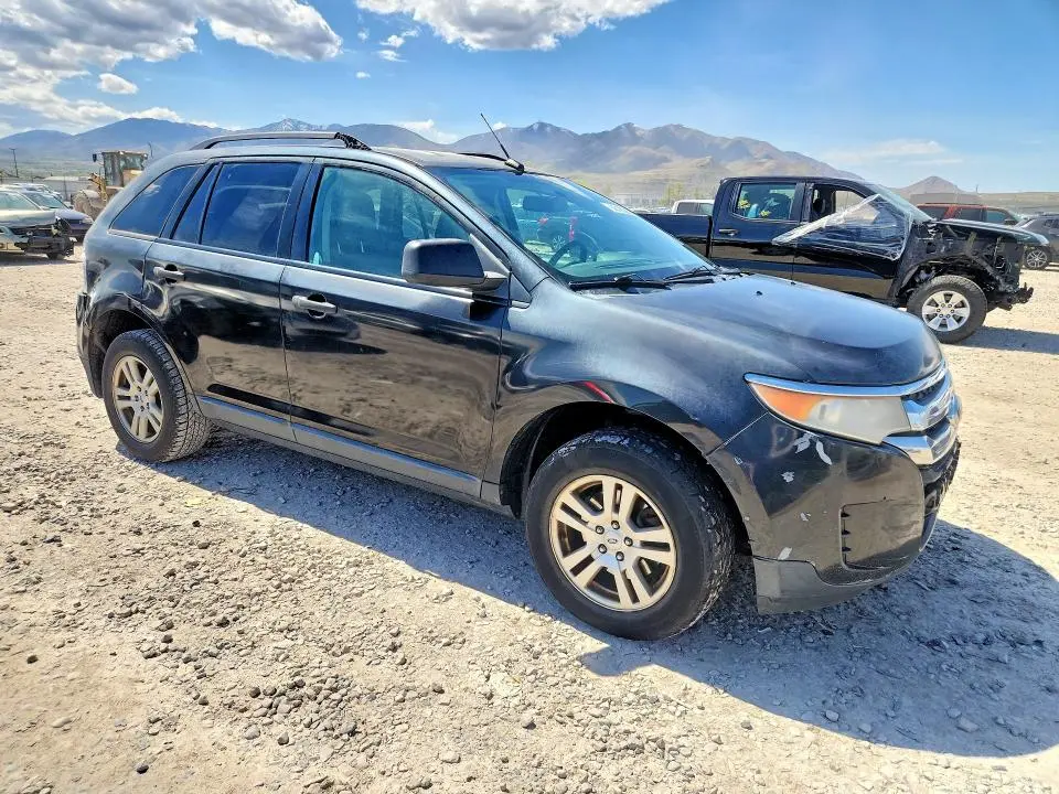 2011 FORD EDGE SE  
