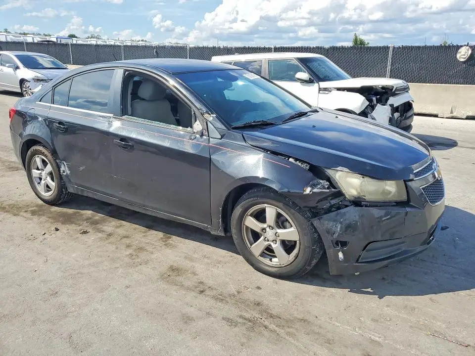 2012 CHEVROLET CRUZE LT  