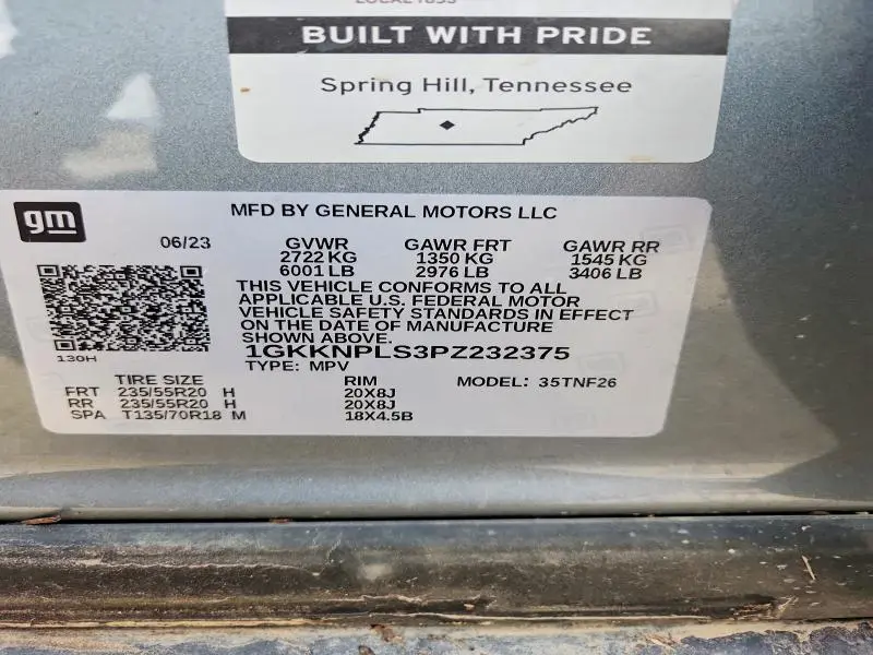 2023 GMC ACADIA DENALI  