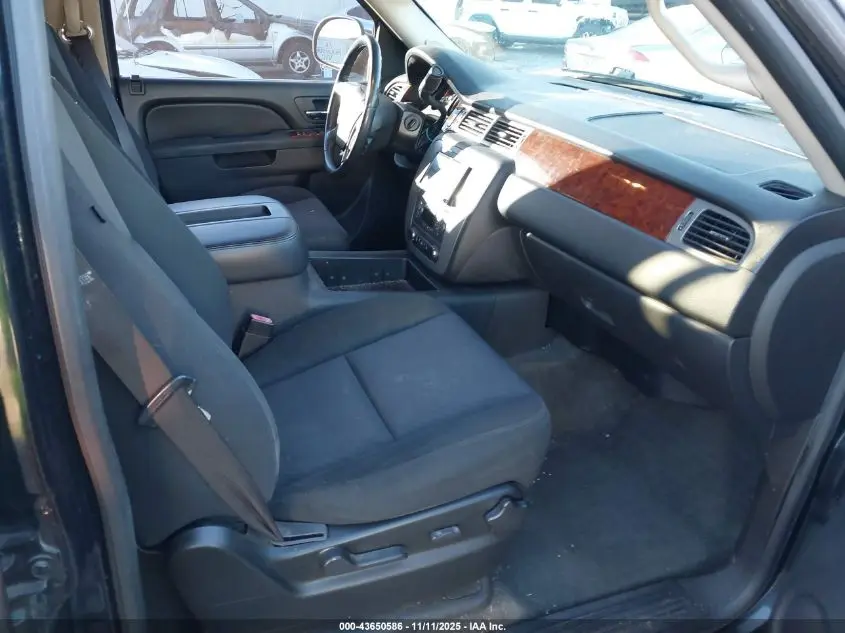 2010 GMC YUKON XL 1500 SLE