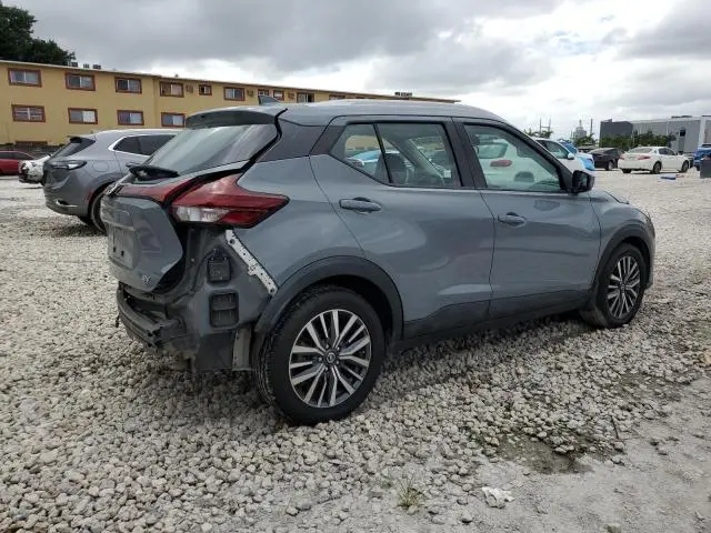 2021 NISSAN KICKS SV  