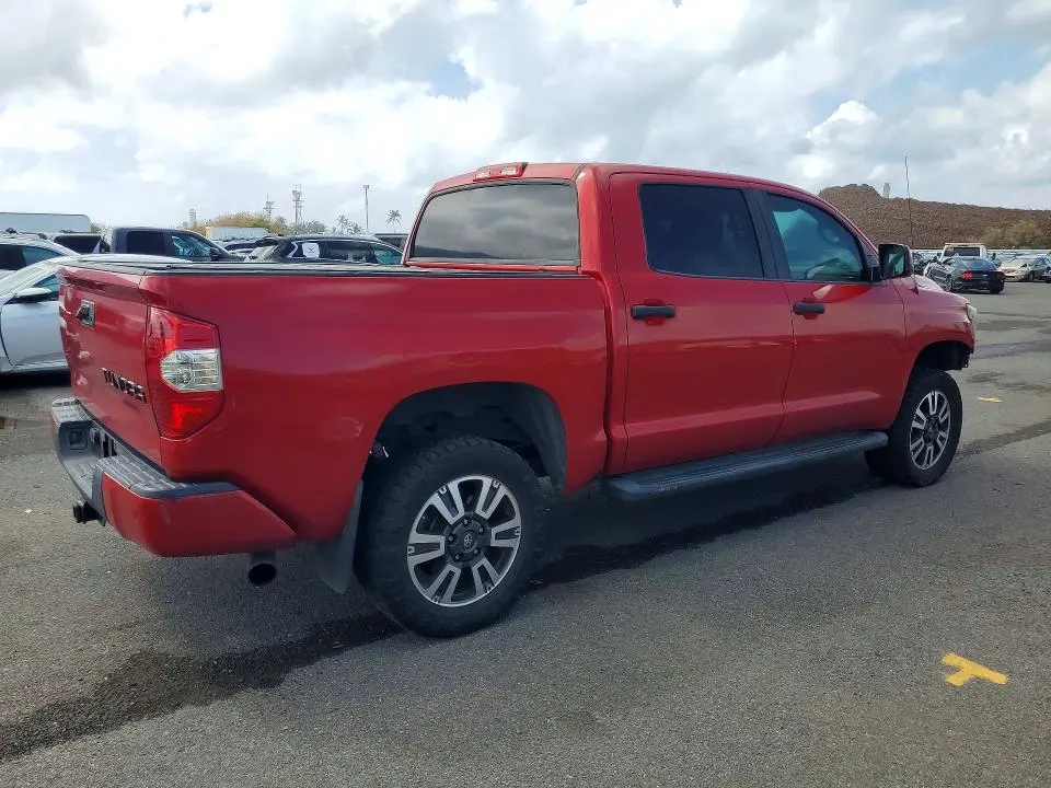 2019 TOYOTA TUNDRA SR5  