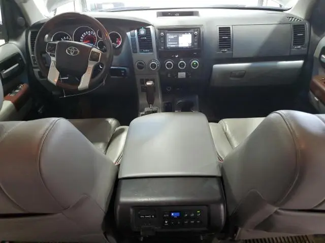 2017 TOYOTA SEQUOIA PLATINUM  