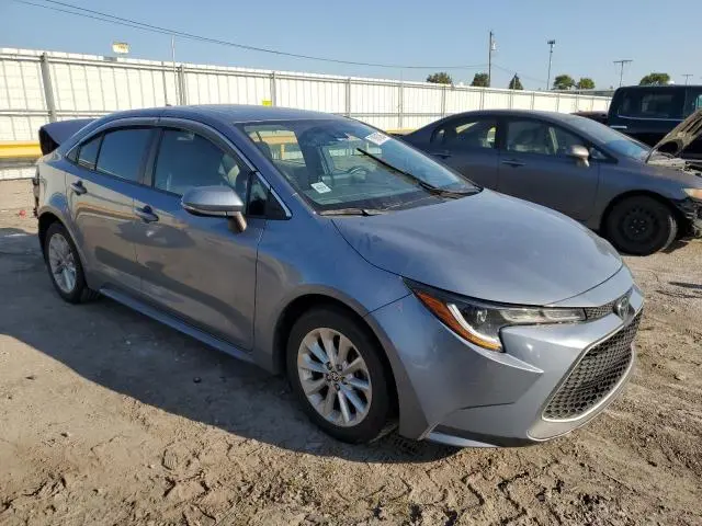 2021 TOYOTA COROLLA XLE  