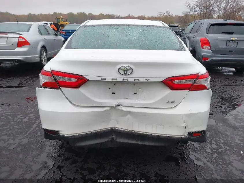 2018 TOYOTA CAMRY LE