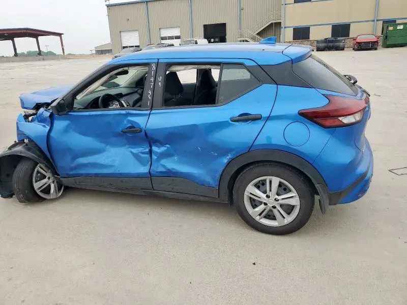 2024 NISSAN KICKS S  