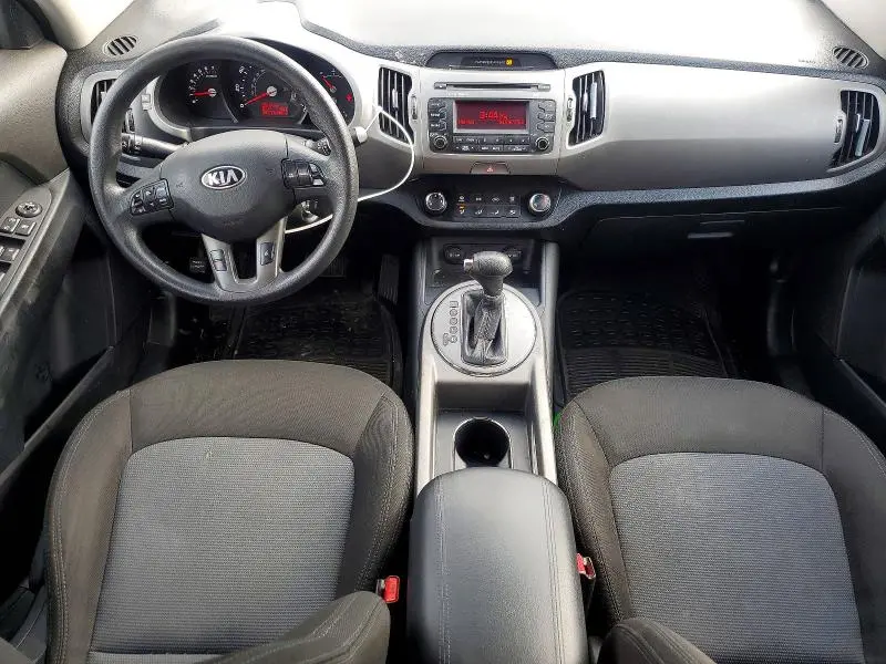 2016 KIA SPORTAGE LX  