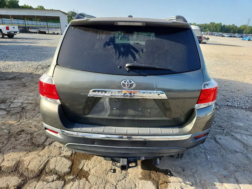 2012 TOYOTA HIGHLANDER LIMITED  