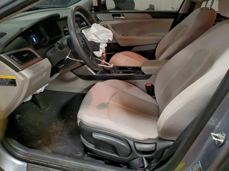 2017 HYUNDAI SONATA SE  