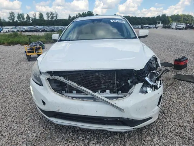 2016 VOLVO XC60 T6 PREMIER  