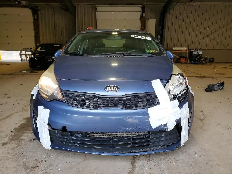 2016 KIA RIO LX  